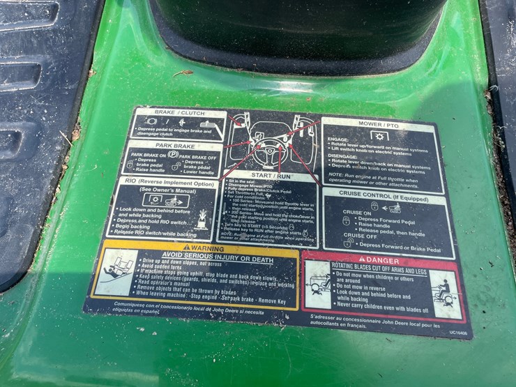 john-deere-e140-image-24