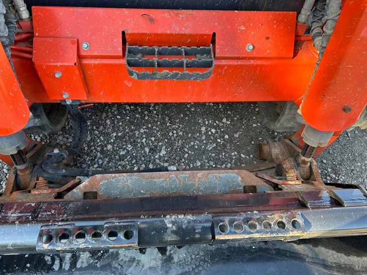 kubota-svl75-2-image-10
