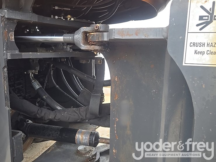 2021-case-521g-image-28