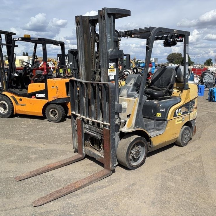 2017 CATERPILLAR 2C6000