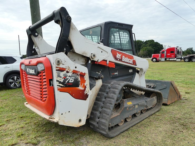 2022-bobcat-t76-image-8
