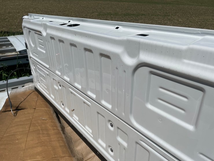 2024-ford-f250-image-3