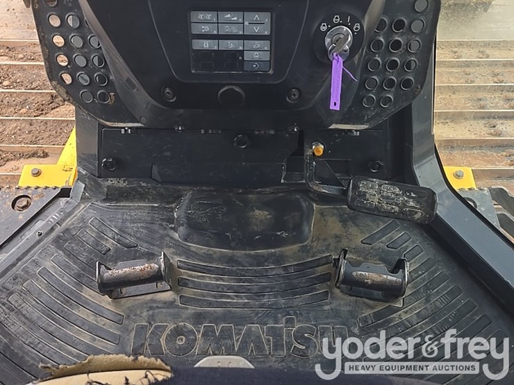 2022-komatsu-d61px-24-image-51