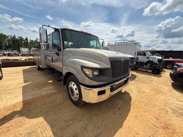 2012-international-durastar-4300-image-1