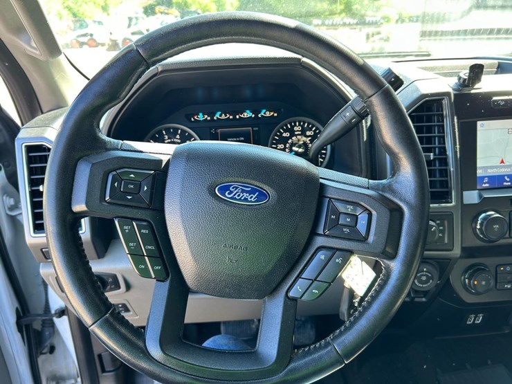 2019-ford-f150-image-28