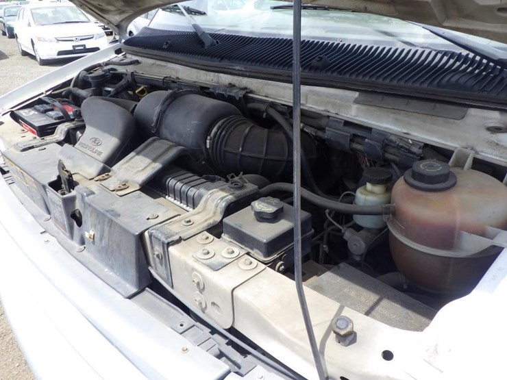 2000-ford-f250-xl-image-11