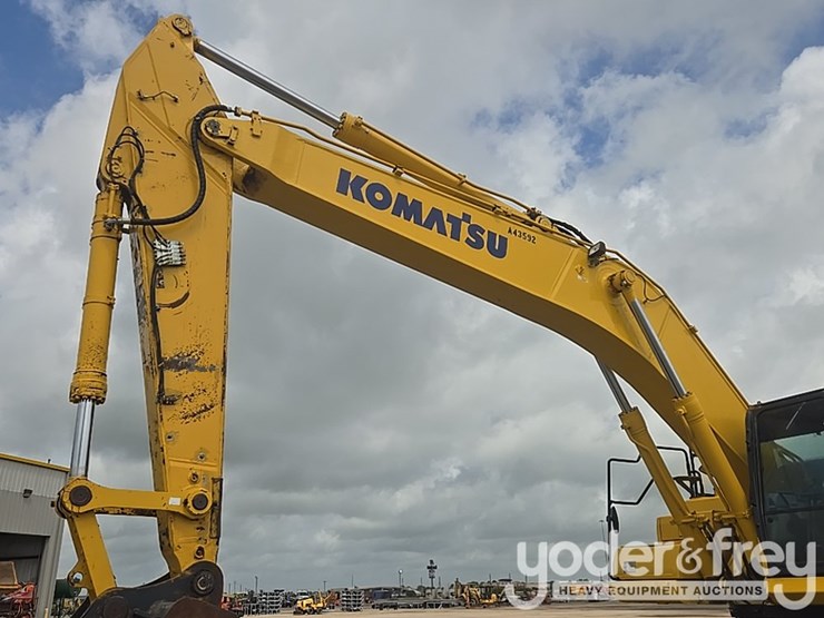 2023-komatsu-pc490-lc-10-image-23