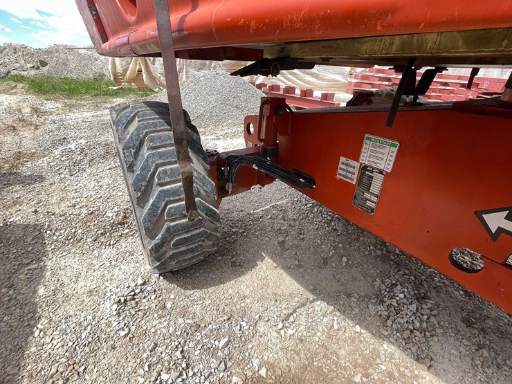 jlg-400s-image-17