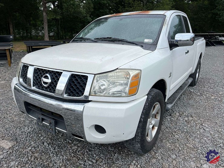 2004-nissan-titan-image-10