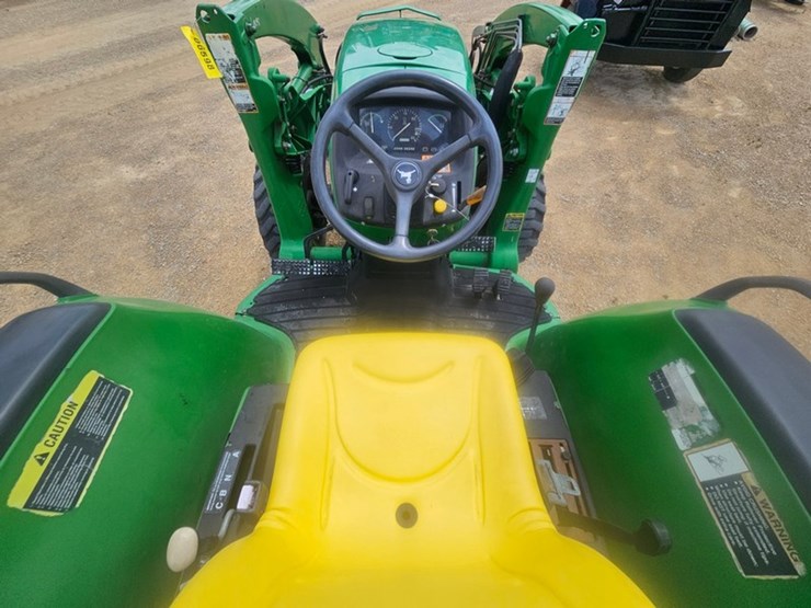john-deere-4600-image-14