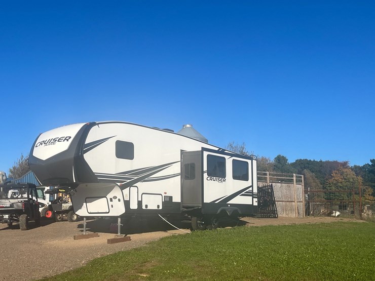 #510-•-2019-cruiser-aire-30bh-fifth-wheel-trailer-(prairie-farm)-(wi-title-in-delay)-image-1