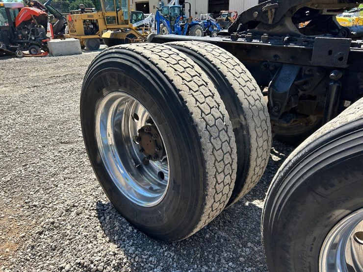 mack-ch613-image-15