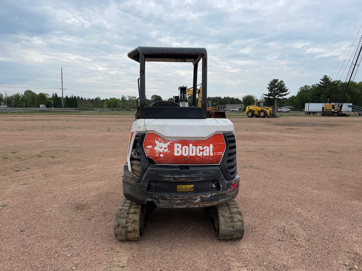 2020-bobcat-e32i-image-4