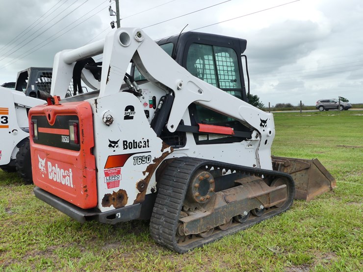 2016-bobcat-t650-image-8