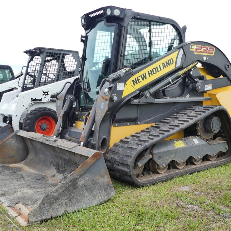 2020 NEW HOLLAND C232