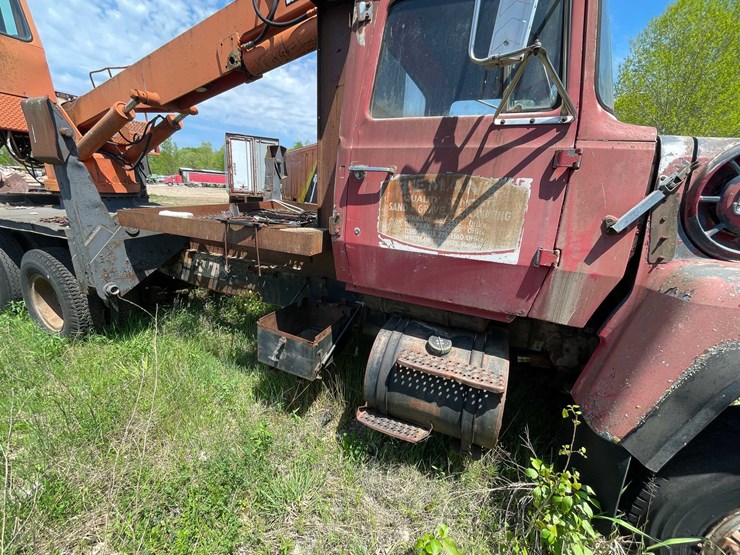 ford-l9000-image-27
