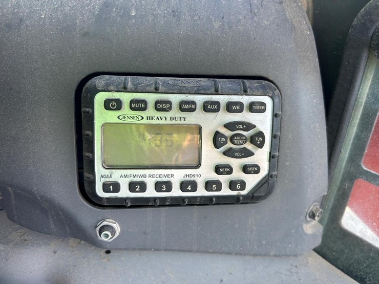 kubota-svl75-2-image-27
