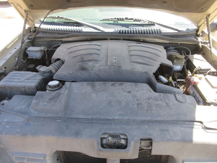 2005-lincoln-aviator-image-5