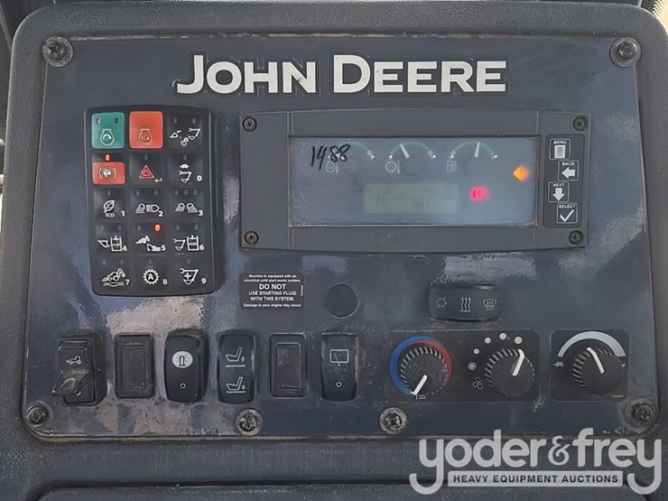 2020-deere-310sl-image-62
