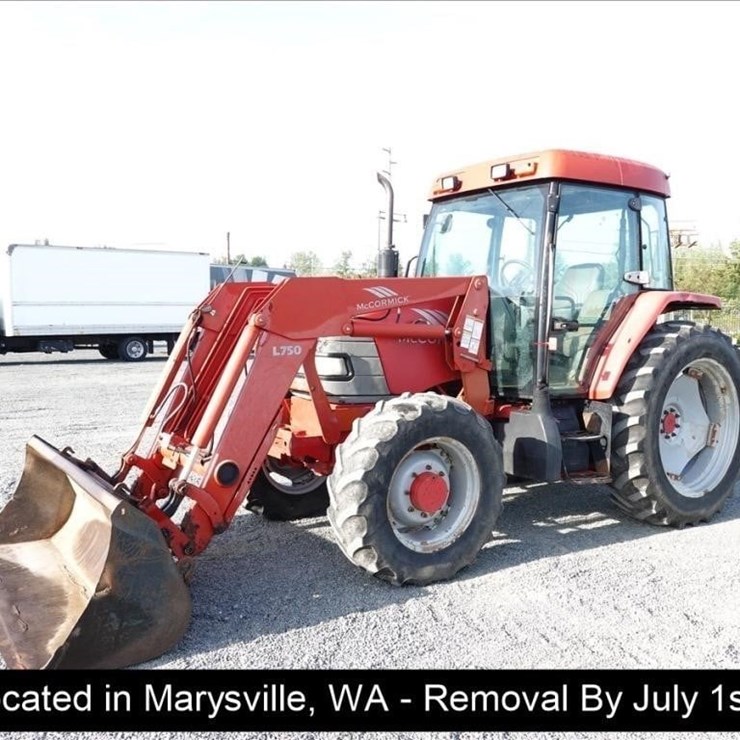 2005 MCCORMICK CX105