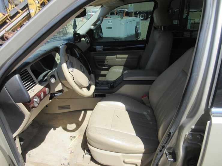 2005-lincoln-aviator-image-6