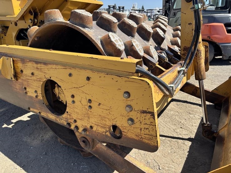 1998-caterpillar-cp-433c-image-15