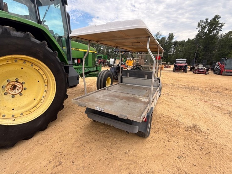 club-car-carryall-6-image-4
