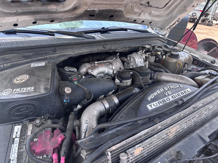 2009-ford-f550-image-13