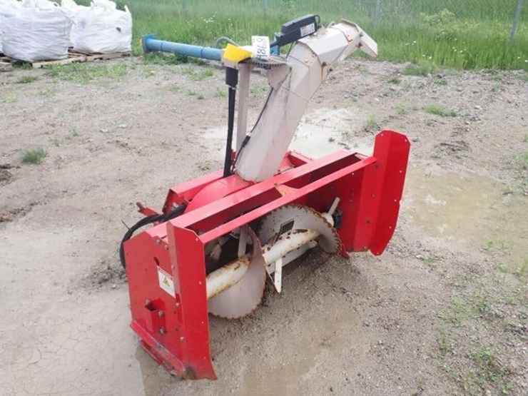 2014-ventrac-4200-image-72