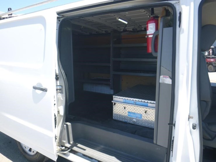 2018-nissan-nv2500-image-7