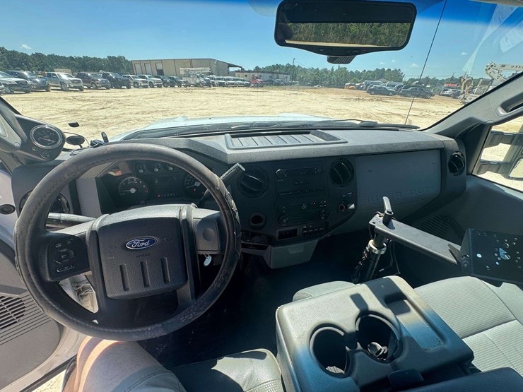 2016-ford-f250-image-12