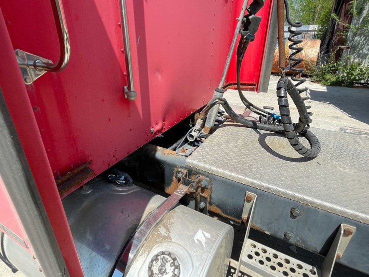 2004-kenworth-t800-image-20