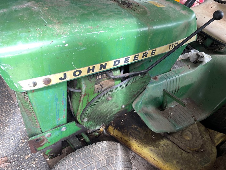 john-deere-110-image-10