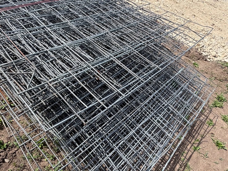 #5480-•-pig-fencing-image-4