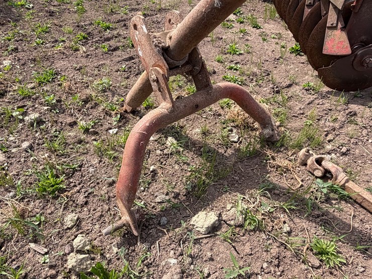 #5484-•-post-hole-digger-image-3