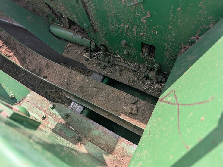 john-deere-327-image-20