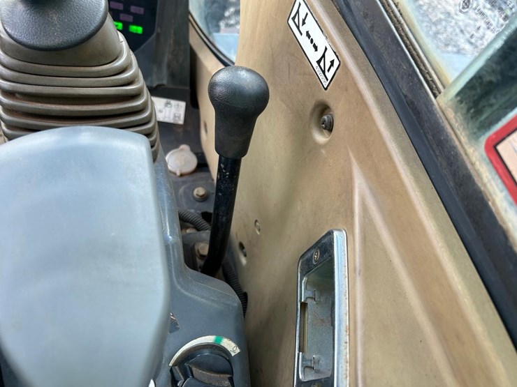 deere-50d-image-23