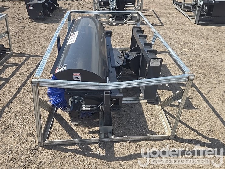 unused-jct-84"-angle-broom-to-suit-skidsteer-image-2