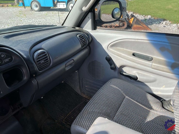 1999-dodge-ram-2500-image-68