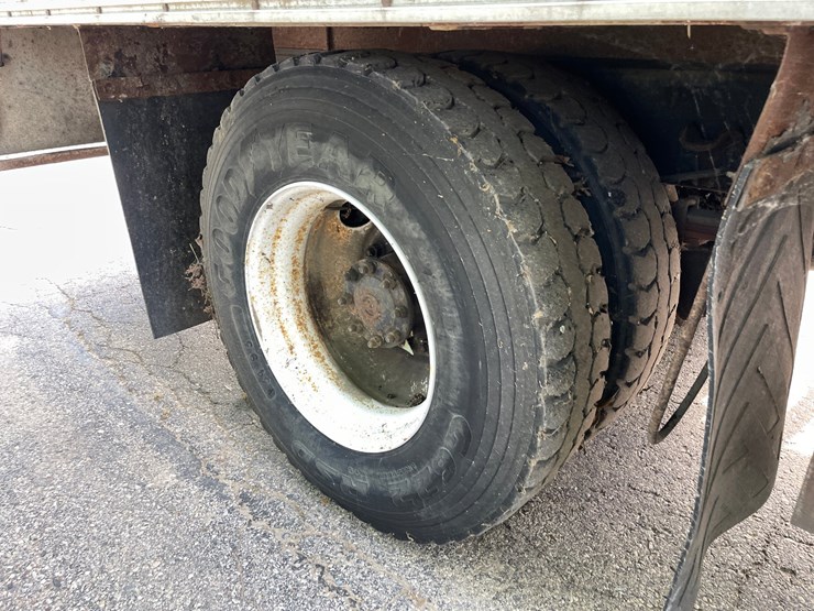#312-•-2011-freightliner-shred-fast-box-truck-(wi-title)-(monona,-wi)-image-21