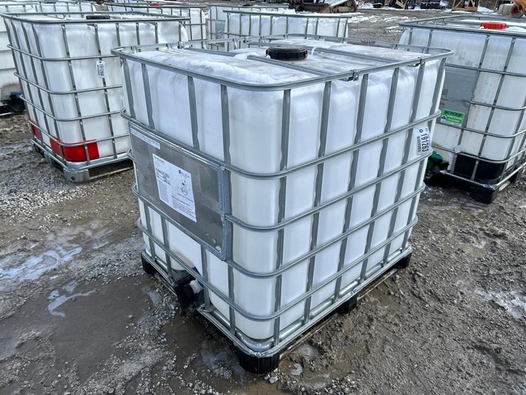 water-tank-tote-image-4