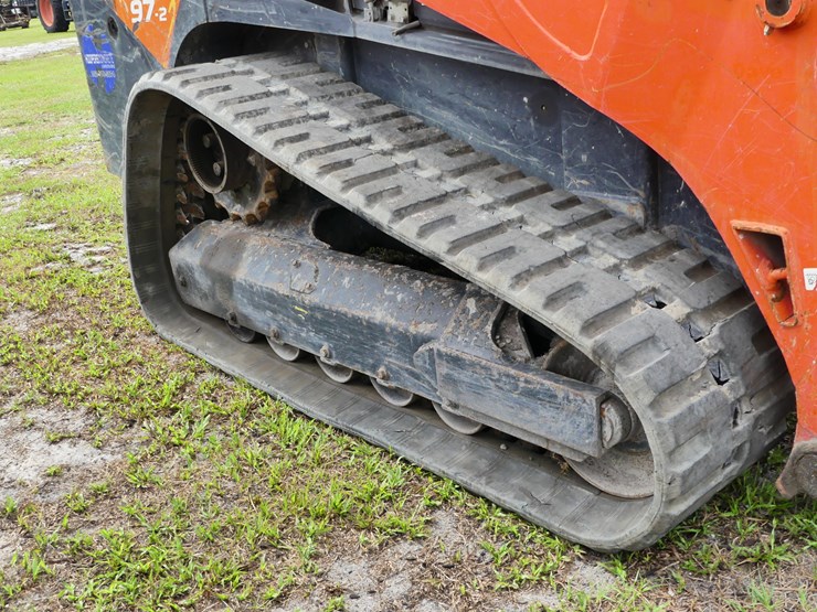 2022-kubota-svl97-2-image-6
