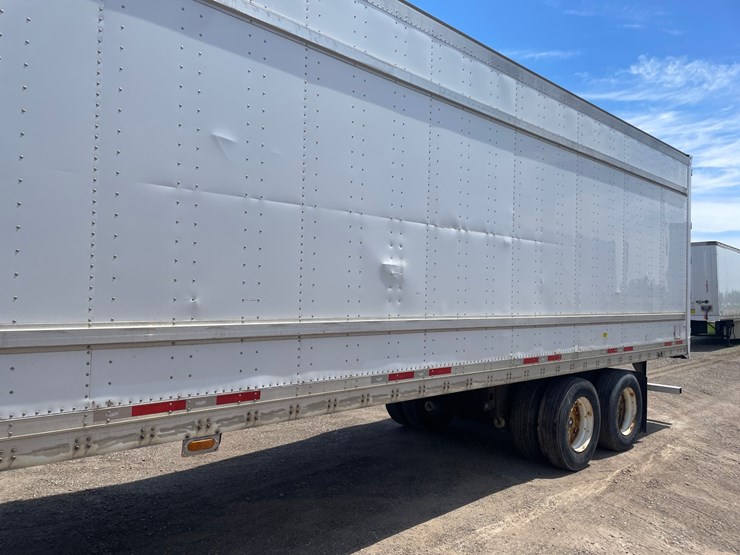 #412-•-2011-wonda-semi-trailer-(has-wi-title)-(denmark,-wi)-image-12