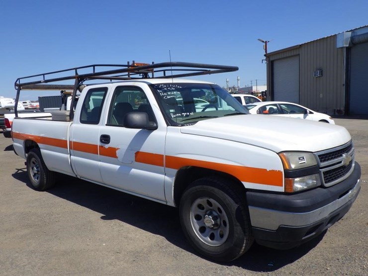 2007-chevrolet-1500-image-3
