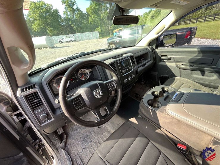 2017-dodge-1500-image-51