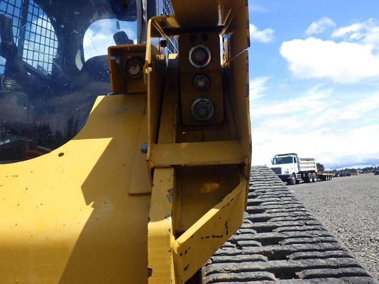 caterpillar-279d-image-12