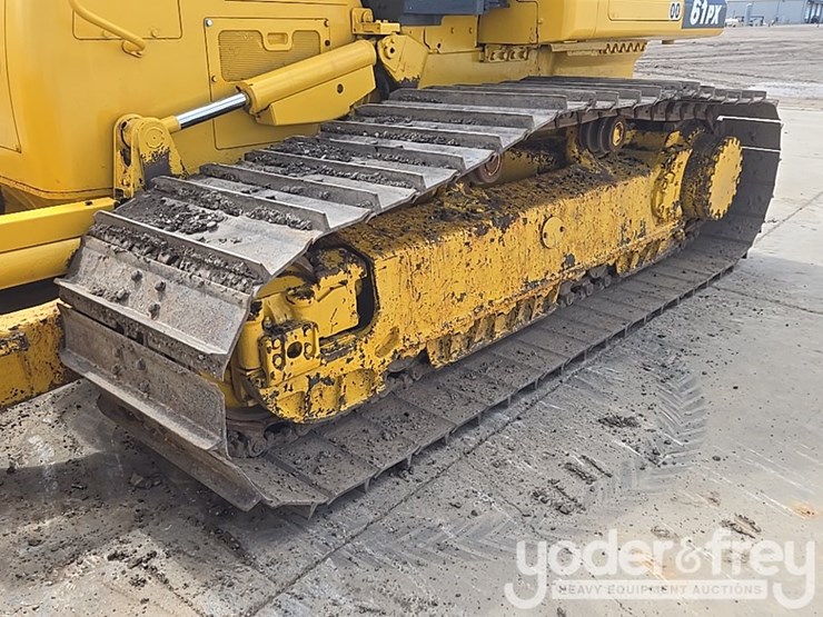 2018-komatsu-d61px-24-image-10