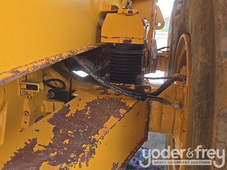 2022-volvo-a25g-image-26