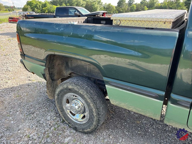 1999-dodge-ram-2500-image-25