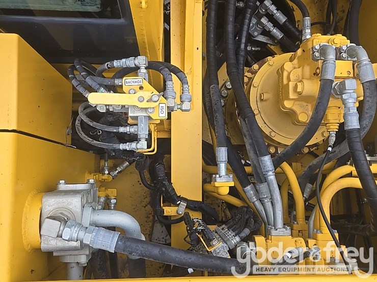 2022-komatsu-pc360-lc-11-image-34